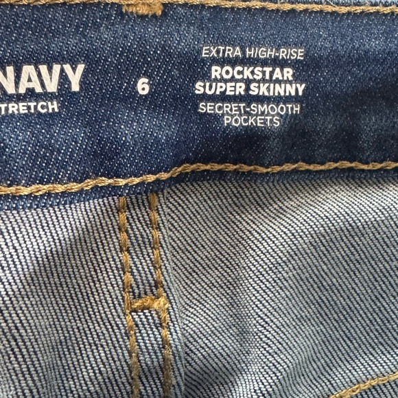 Old Navy Womens Jeans 6 Stretch Extra High Rise Rockstar Skinny w/ Side slit - Picture 1 of 5